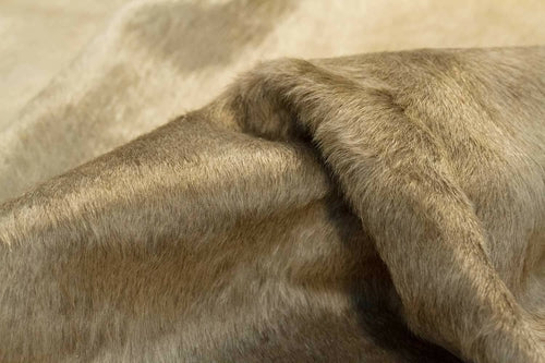 Alfombra de piel de vaca color topo 