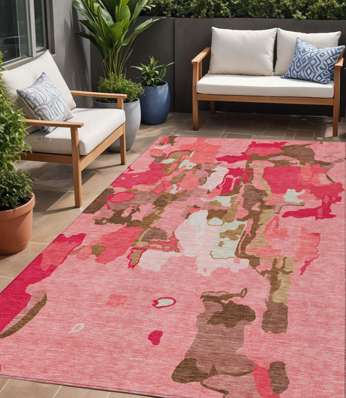 Abstract Washable Indoor/Outdoor Rug