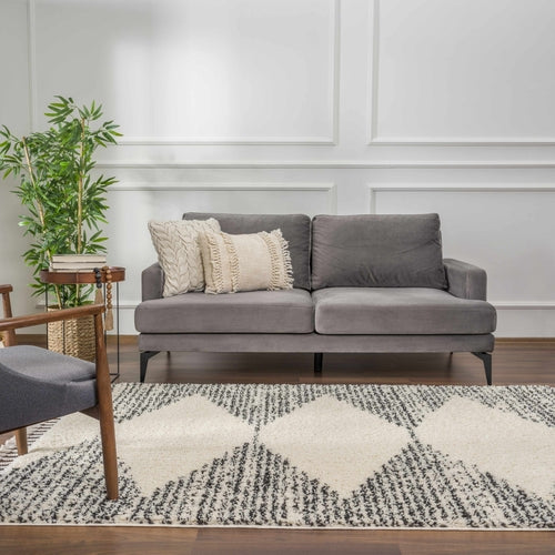 Alfombra marroquí de pelo largo en beige y carbón con flecos 