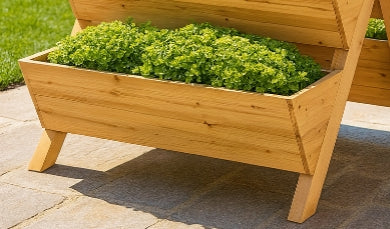 Terrassenförmiger Gartenturm aus Aster-Tannenholz