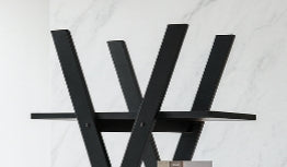 Estantería moderna con forma de A