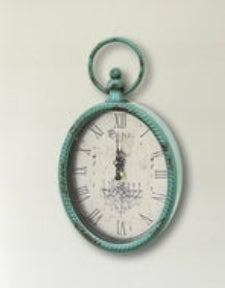 Reloj de pared de metal ovalado de estilo vintage 