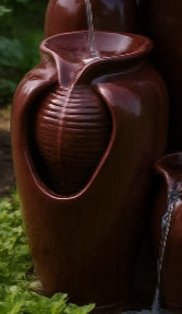 Meridian Burgunder-Brunnen mit mehreren Ebenen