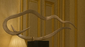 Escultura de níquel pulido Nimbus Drift