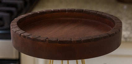 Pedestal giratorio para postres Celestique de madera y oro