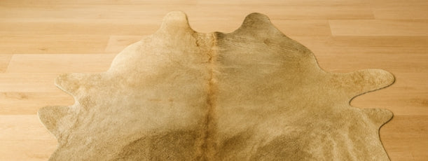 Alfombra de piel de vaca color topo 