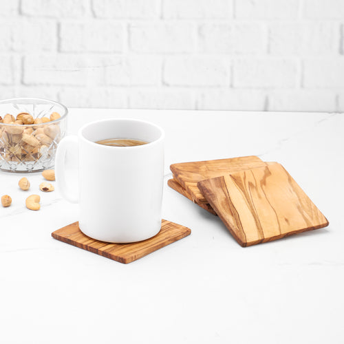 Posavasos cuadrado de madera de olivo hecho a mano 