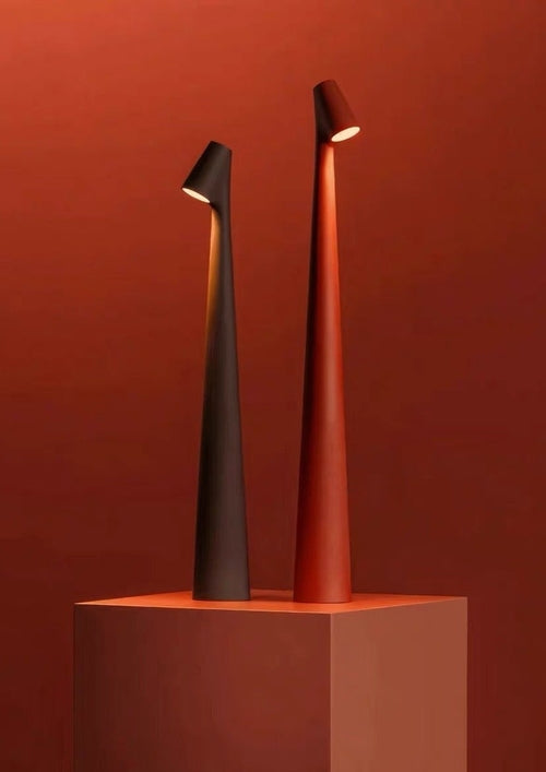 Lámpara de mesa LED portátil regulable